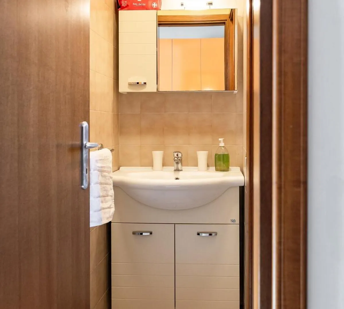 Apartment Garda Lake Retreat In Lazise